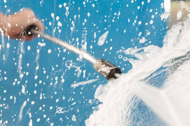 Best Sign and Awning Cleaning  in Tavares, FL